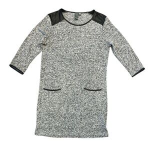 Women’s Quinn Medium 3/4 Sleeve Gray with Faux Leather Black Trim Midi Dress